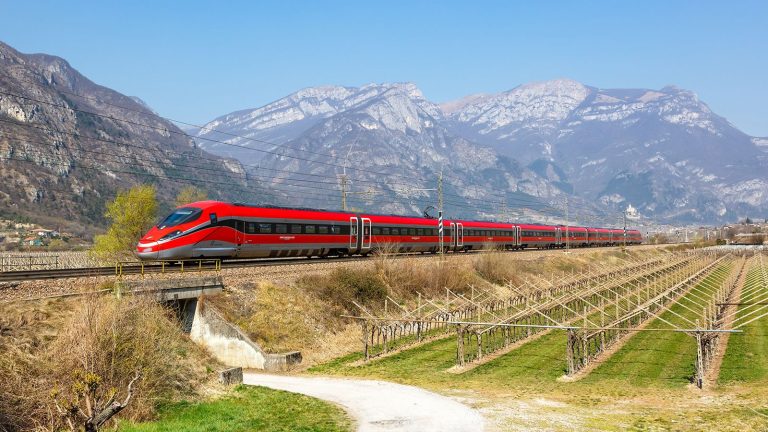 Come Pianificare un Viaggio Perfetto in Treno con Trainline